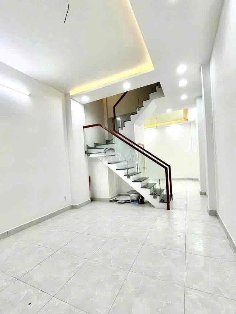 pr2932081-slide-2