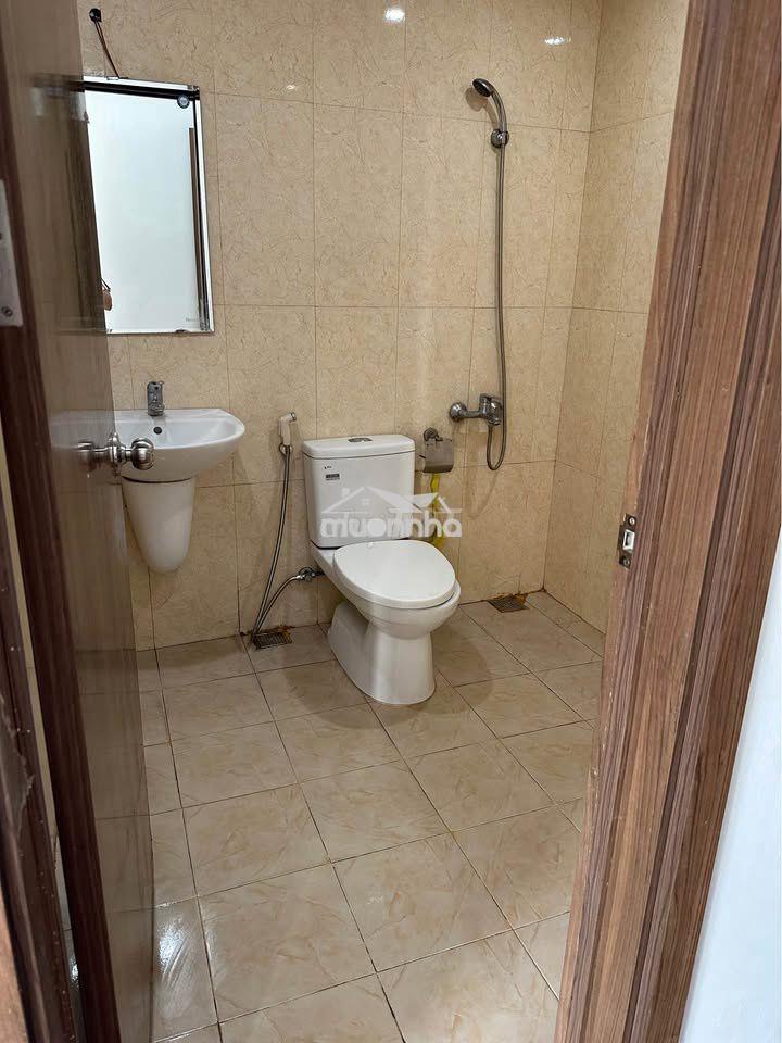 C/c 8xplus trường chinh cho thuê căn 2pn không nội thất giá chỉ 8tr/th - 4