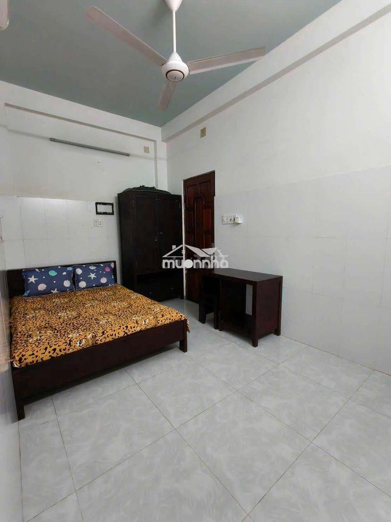 Phòng full nội thất 5tr/th. 20m2. tại kdc him lam. p tân hưng. quận 7