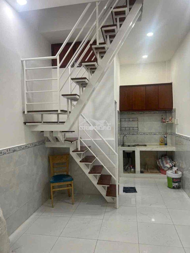 pr2929931-slide-2