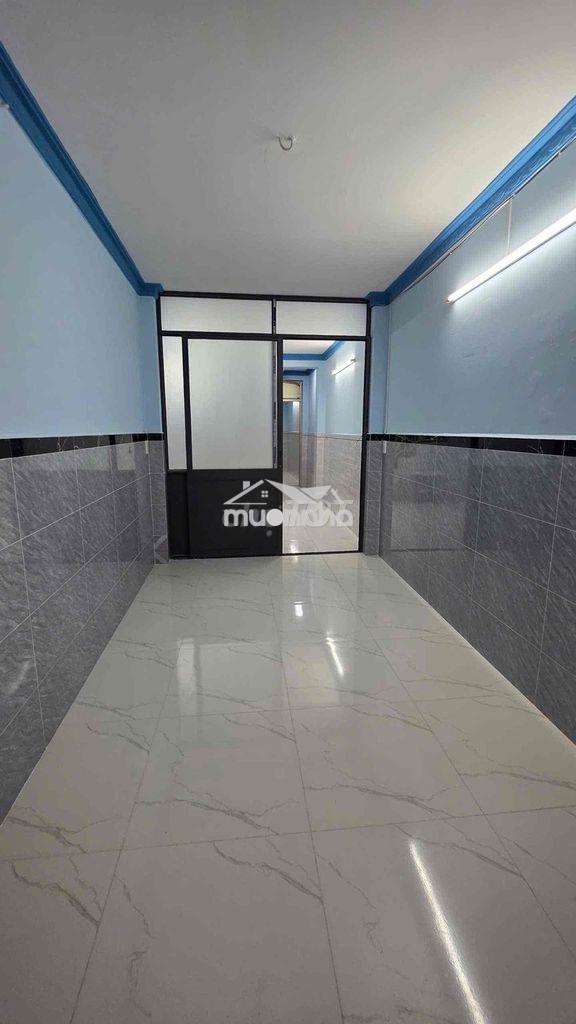 pr2929744-slide-2