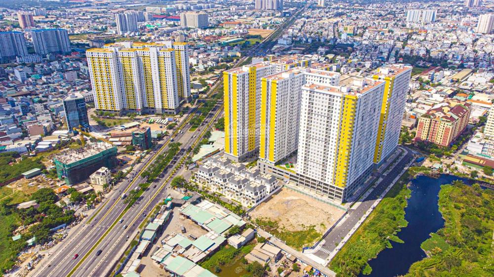 Diamond Riverside