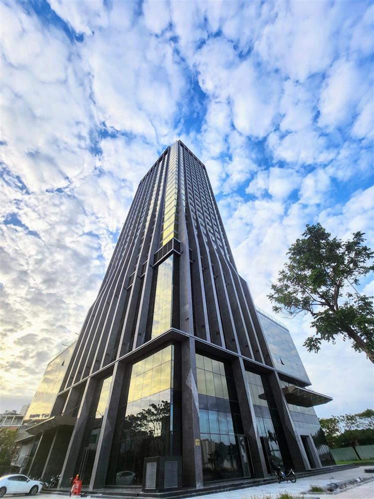 SAM Towers