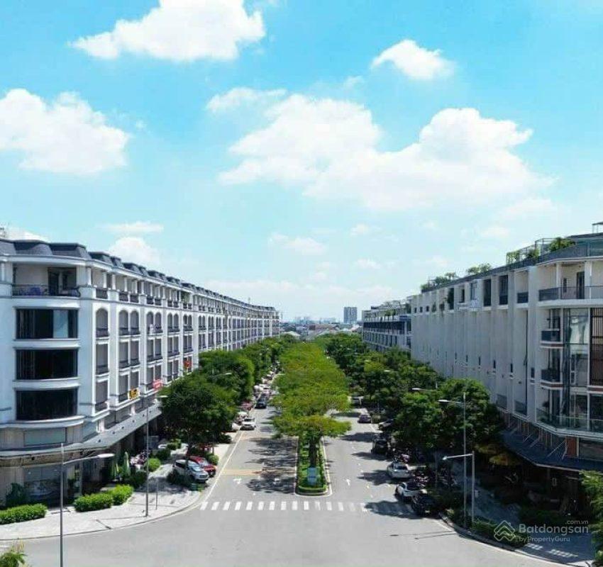 Vạn Phúc 1