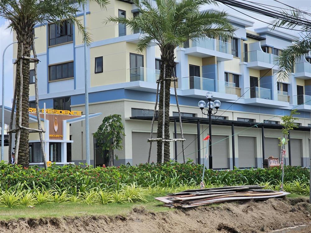Iris Residence