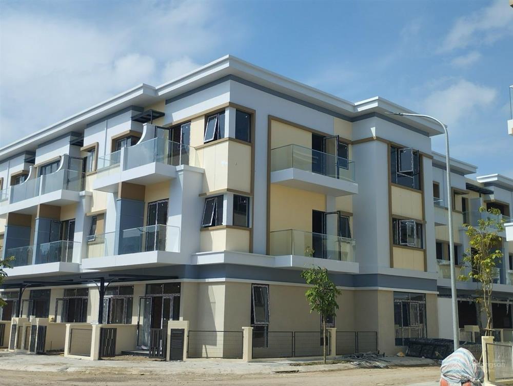 Iris Residence