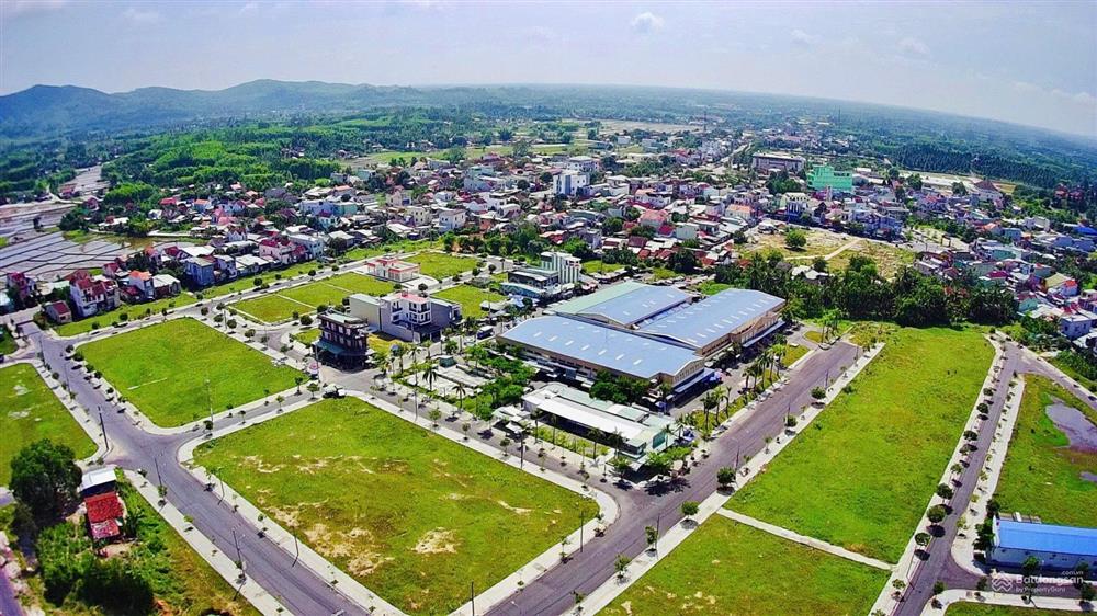 Khu phố chợ Đông Phú