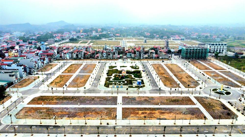 Phương Sơn Diamond